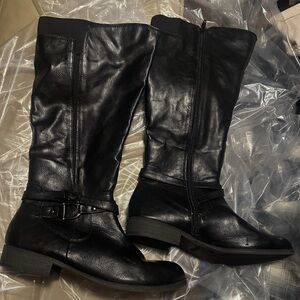 Elegant Black Women's Boots
